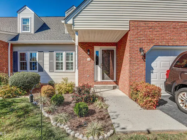 1725 Lakeview Dr #17, Johnson City, TN 37601