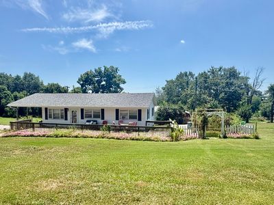 201 Wynes Circle, Greenfield, MO, 65661