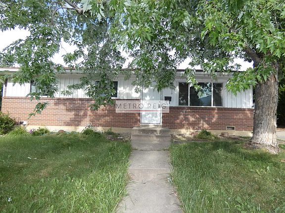 2nd image of 910 37th St