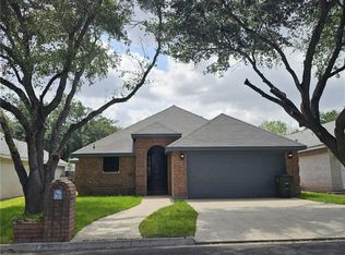 2304 Garden View Dr, Mission, TX 78574