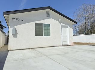 25213 1/2 Wheeler Rd, Newhall, CA 91321