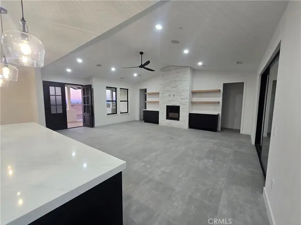 12025 Prairie Trl, Oak Hills, CA 92344