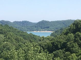 1300 Poplar Flatt Rd, Silver Point, TN 38582