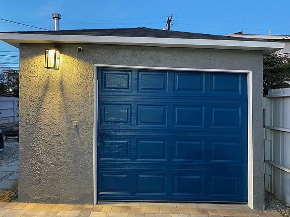 3rd image of 4043 159th St