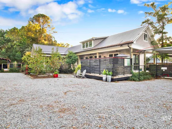 614 Nichols Ave, Fairhope, AL 36532