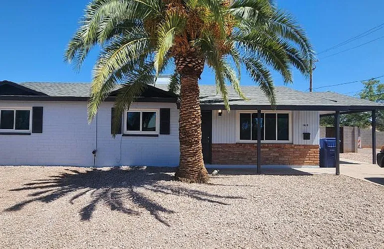 1416 E Orange St — Photo 1
