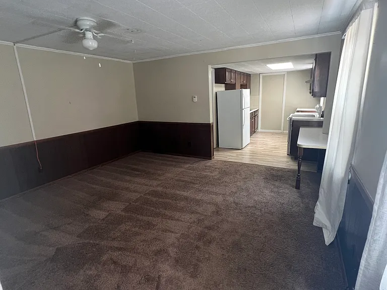64 Willow Dr #3 — Photo 3