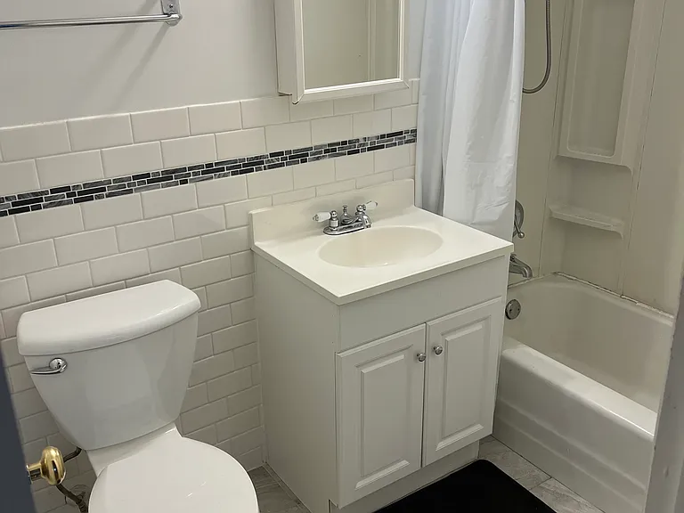 117 E 378th Ave — Photo 5