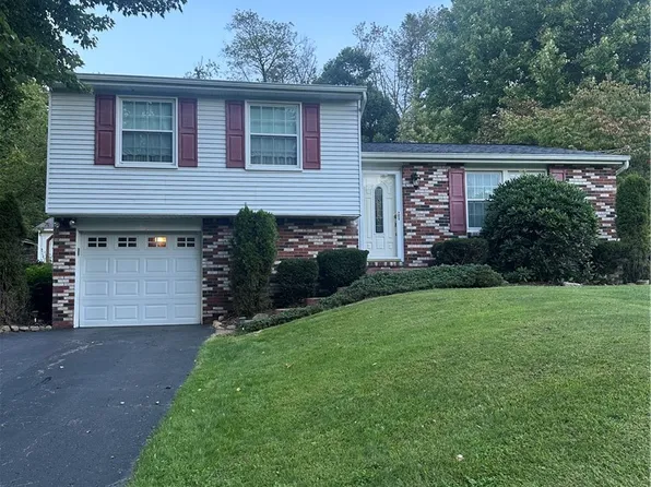 117 Highland Dr, Industry, PA 15052