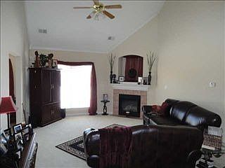 2nd image of 4854 Bloomfield Dr