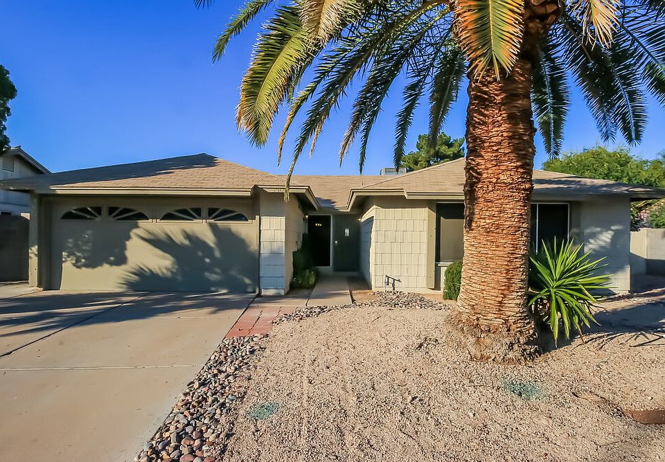 1st image of 3060 E Emelita Ave