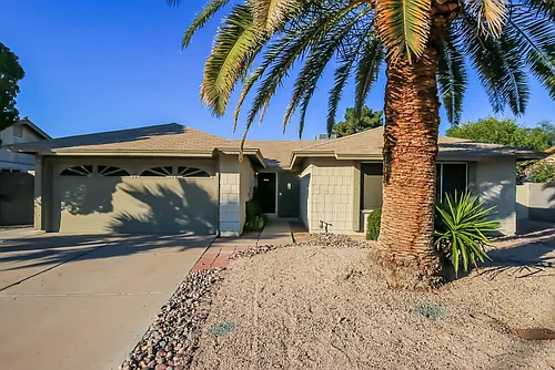 3060 E Emelita Ave Photo 1