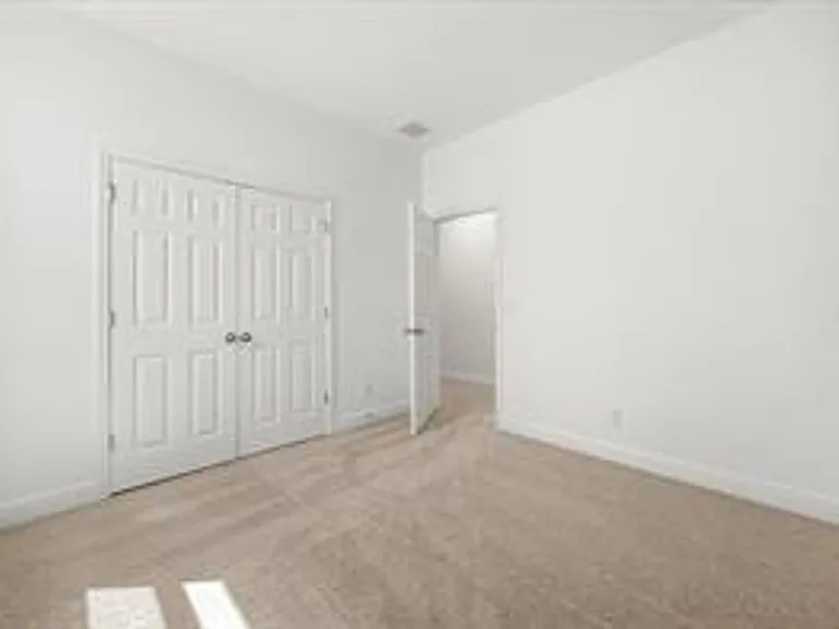 7991 Syracuse Dr — Photo 11