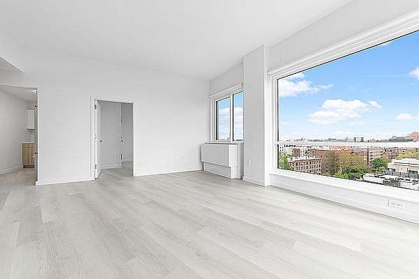 1st image of 800 Flatbush Ave APT 910