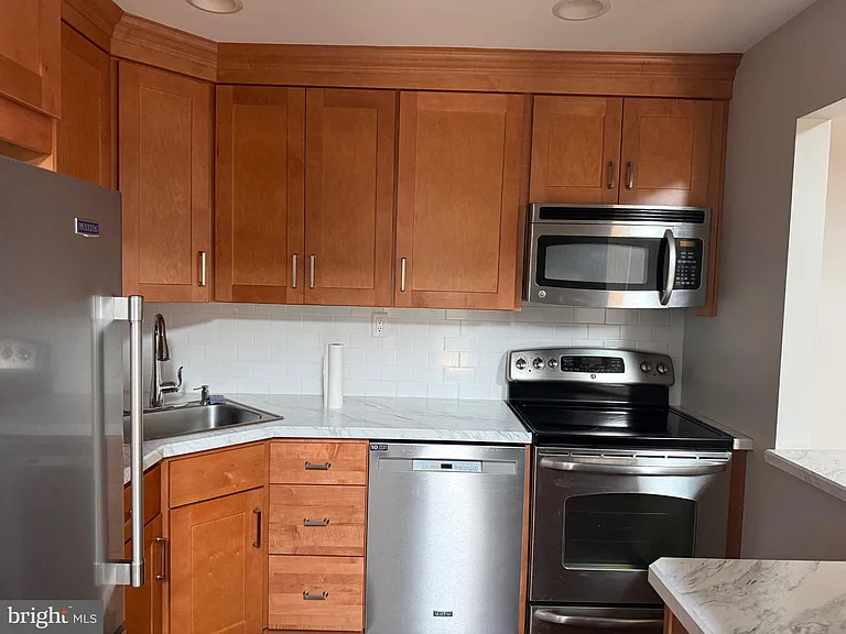 76 Le Forge Ct #76 — Photo 3