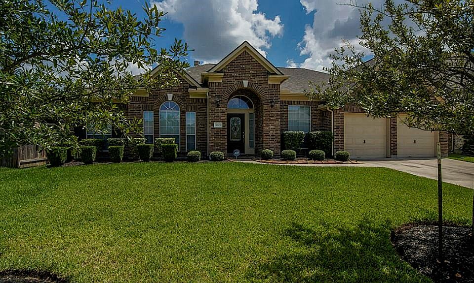 1st image of 9615 Ashmond Ln