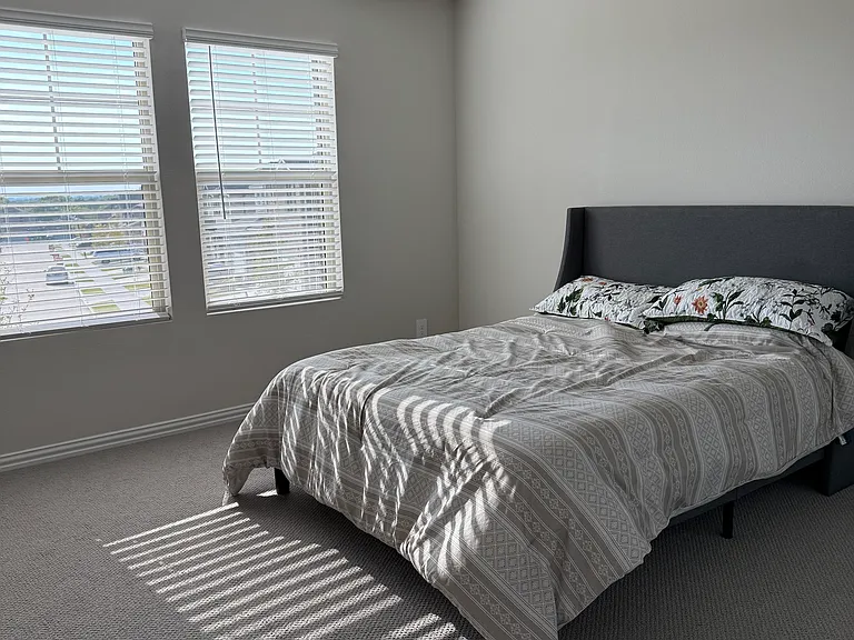 705 Buffalo Dr — Photo 15