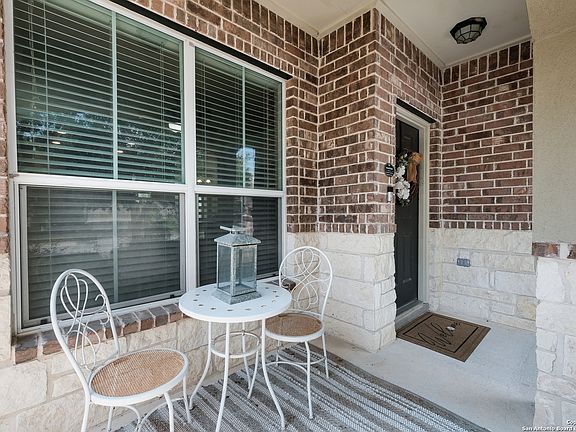 5th image of 8723 DOVE OAK LANE