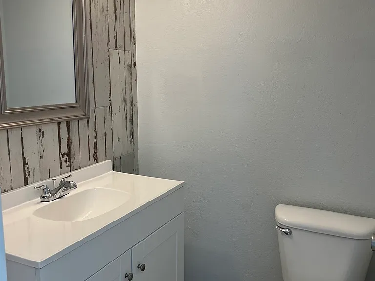 4745 W Northern Ave — Photo 5