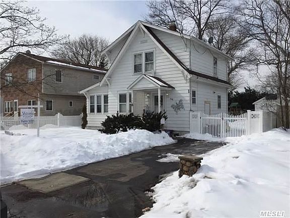 5th image of 248 Greeley Ave