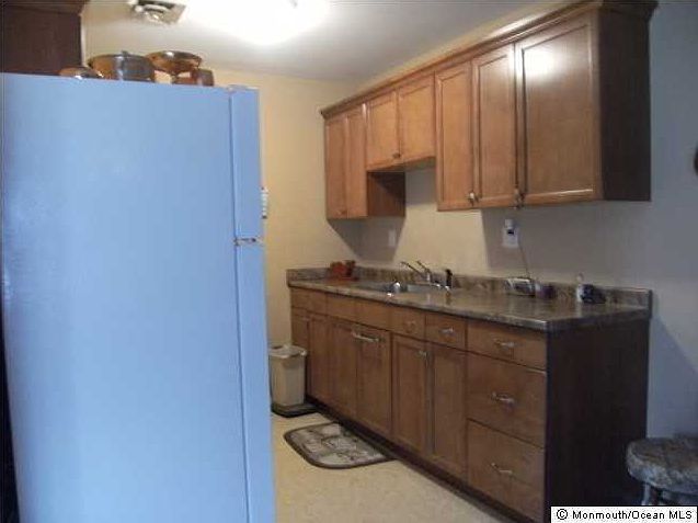 1st image of 894 Inverness Court #D