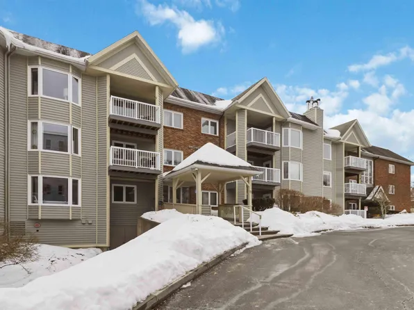 12 Spinnaker Dr #401, Halifax, NS B3N 3A8
