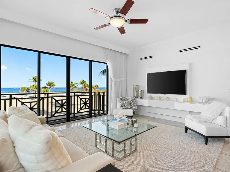 1680 S Ocean Ln #250 — Photo 10