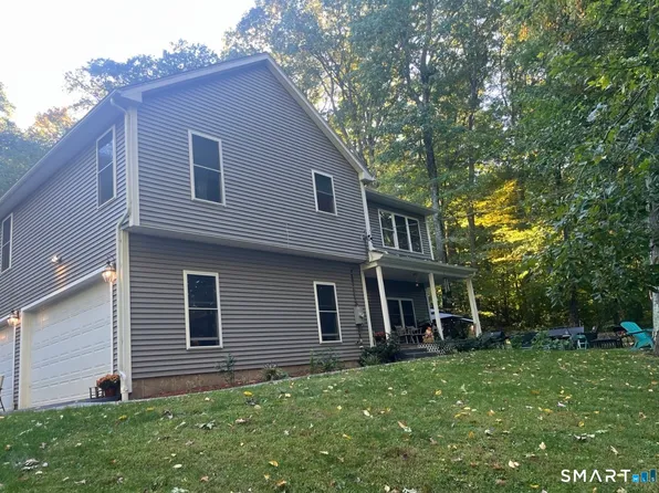 15 Stein Road, Ellington, CT 06029