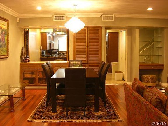 4th image of 740 W Huntington Dr APT L
