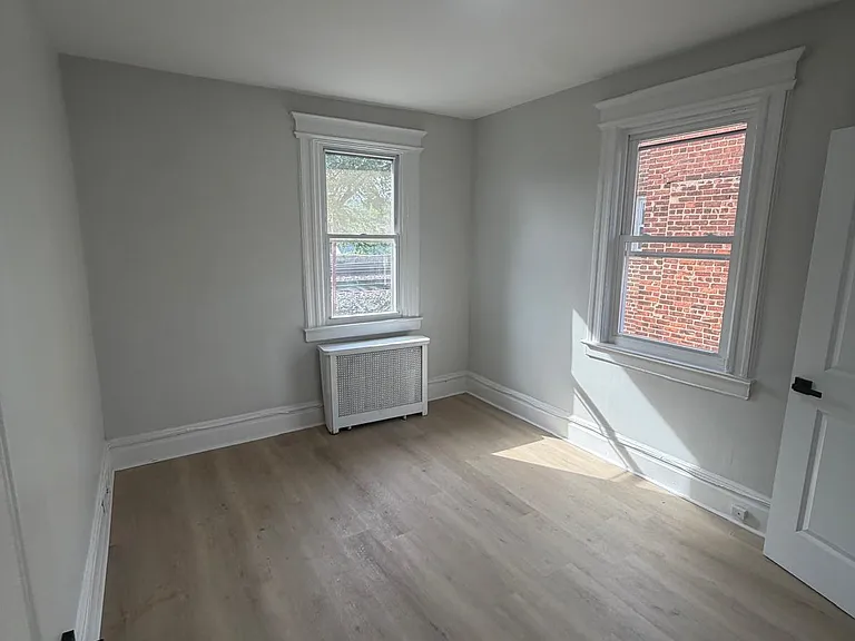 539 Scotland Rd #2F — Photo 3