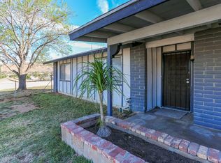 4910 Brookhill Ter, Riverside, CA 92509