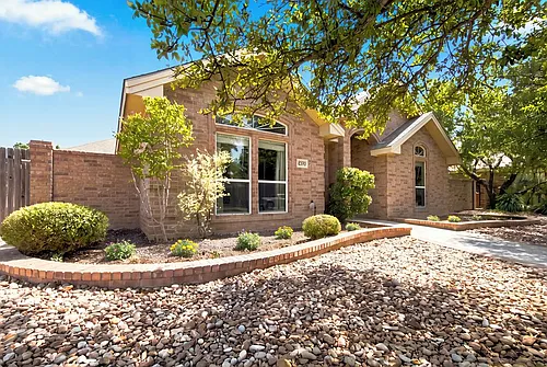 5513 Carmel Ct Photo 1
