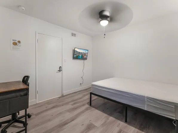 (undisclosed Address), North Las Vegas, NV 89032