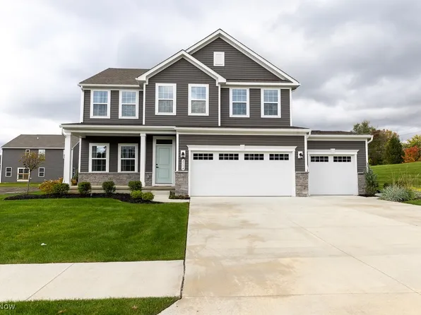 2154 N Park Rd, Twinsburg, OH 44087