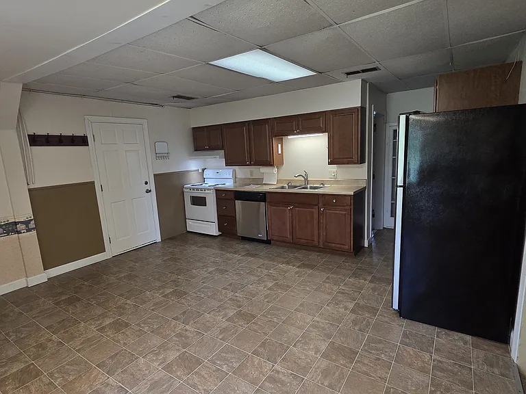 1611 N Dozier Station Rd — Photo 19