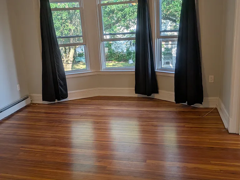 280 Manning Blvd #2 — Photo 14