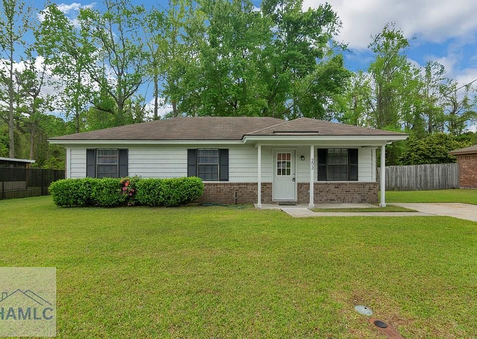 1st image of 202 Sequoia Cir