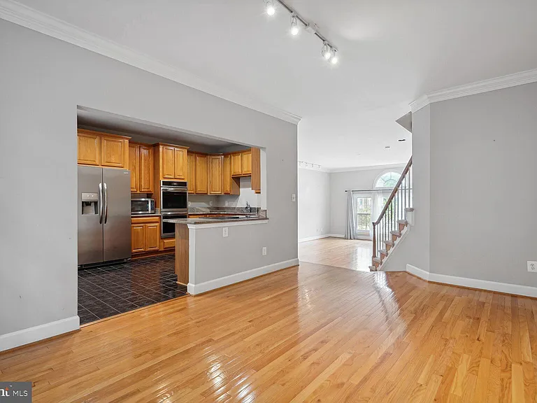 8544 Westown Way — Photo 7