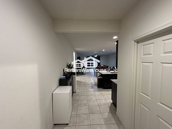 4th image of 10904 W Mobile Ln