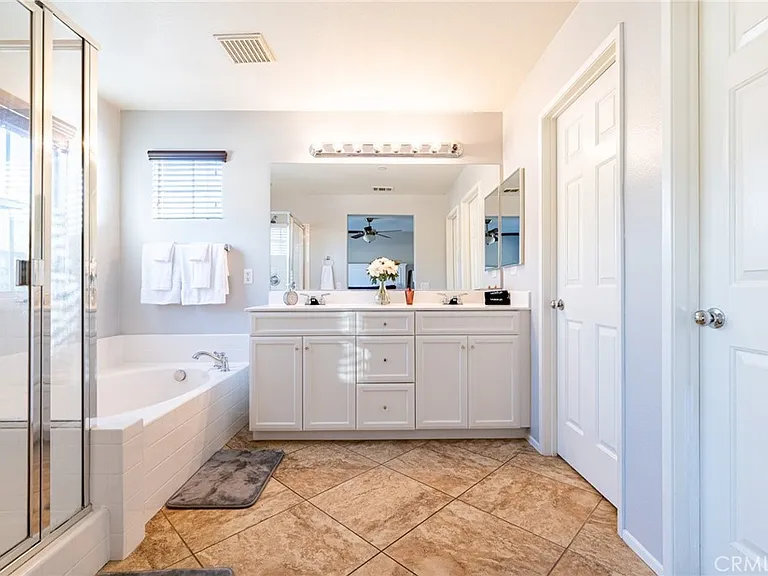 6371 Estrela Ln — Photo 18