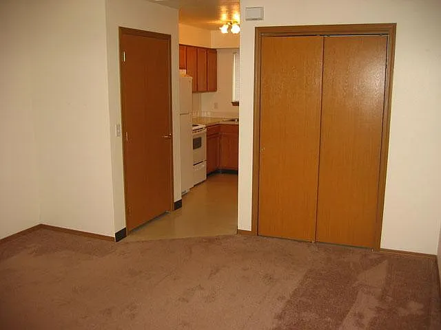 2 2nd St #0 — Photo 4
