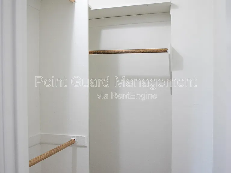 4916 California St — Photo 18