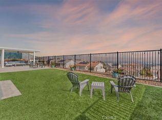 2553 Santa Fiora Dr, Corona, CA 92882