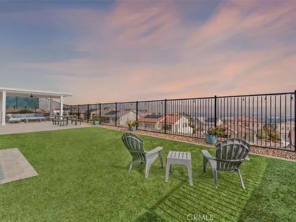 2553 Santa Fiora Dr, Corona, CA 92882