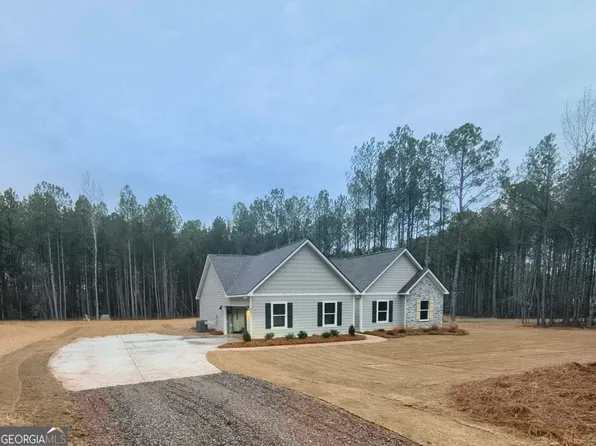 865 Forrest Farms Dr, Greenville, GA 30222