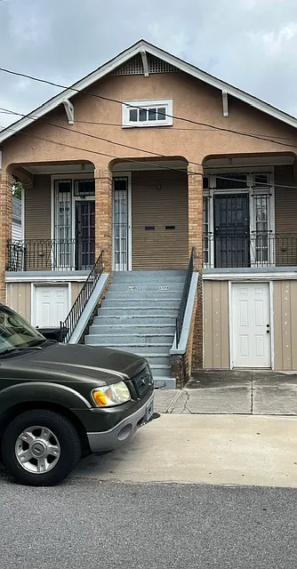 2 bed, $1,100 — Photo 1