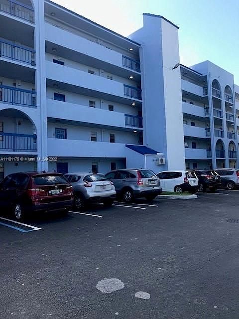 1st image of 9460 Fontainebleau Blvd APT 533