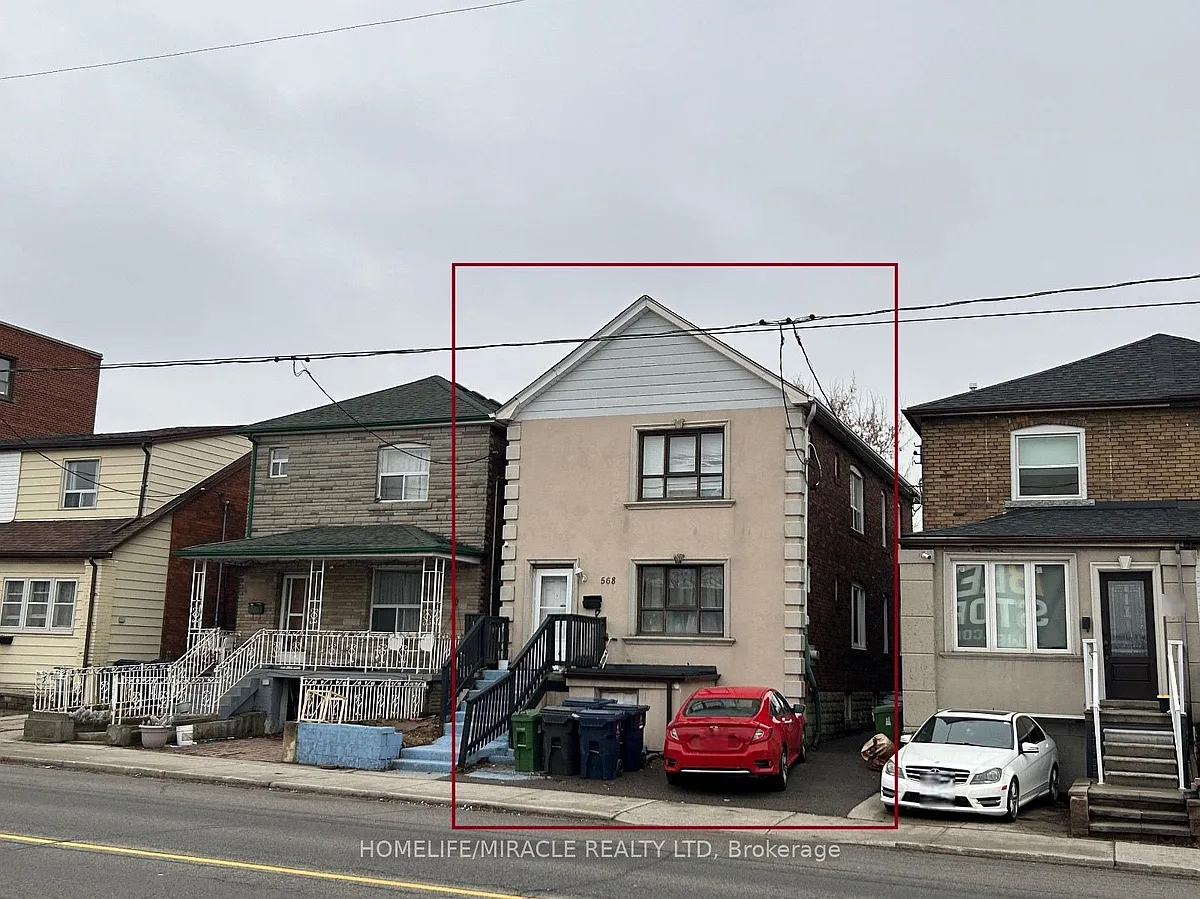 Photo 2 of 13 - 568 Oakwood Ave #BASEMENT - Toronto, ON Building Photo - 568 Oakwood Ave #BASEMENT