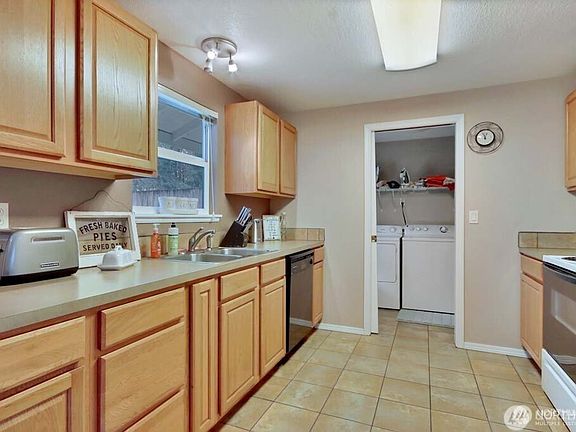 4th image of 8202 38th Street Ct W