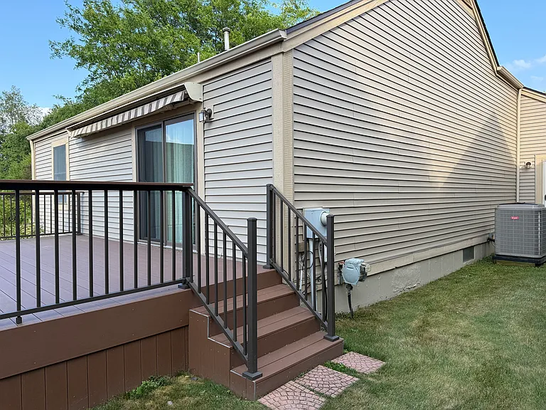9413 Woodland Ct — Photo 17